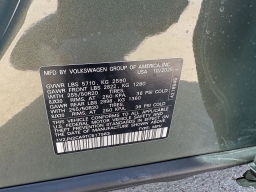 Volkswagen Atlas 2.0T SE w/Technology FWD 2026