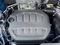 Volkswagen Atlas 2.0T SE w/Technology FWD 2025