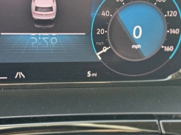 Volkswagen Atlas 2.0T SE w/Technology FWD 2025