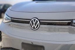 Volkswagen ID.4 Pro S Plus AWD 2025