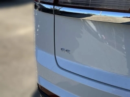 Volkswagen Atlas Cross Sport 2.0T SE w/Technology 4MOTION 2026