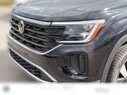 Volkswagen Atlas Cross Sport 2.0T SE w/Technology 4MOTION 2026