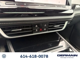 Volkswagen Atlas Cross Sport 2.0T SE w/Technology 4MOTION 2026