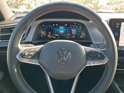 Volkswagen Atlas Cross Sport 2.0T SE w/Technology 4MOTION 2026