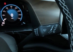 Volkswagen Atlas 2.0T SE w/Technology 4MOTION 2026