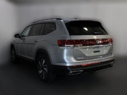 Volkswagen Atlas 2.0T SE w/Technology 4MOTION 2026