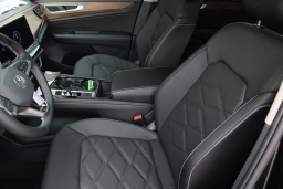 Volkswagen Atlas 2.0T SE w/Technology 4MOTION 2026