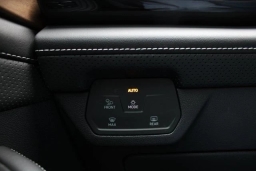 Volkswagen Atlas 2.0T SE w/Technology 4MOTION 2026