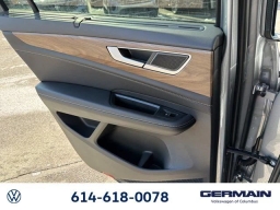 Volkswagen Atlas 2.0T SE w/Technology 4MOTION 2026