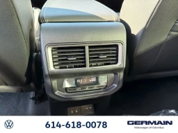 Volkswagen Atlas 2.0T SE w/Technology 4MOTION 2026