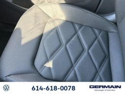 Volkswagen Atlas 2.0T SE w/Technology 4MOTION 2026