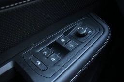 Volkswagen Atlas 2.0T SE w/Technology 4MOTION 2026