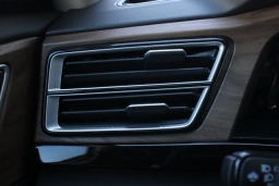 Volkswagen Atlas 2.0T SE w/Technology 4MOTION 2026