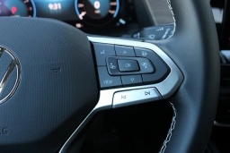 Volkswagen Atlas 2.0T SE w/Technology 4MOTION 2026