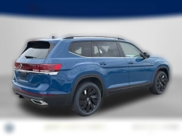 Volkswagen Atlas 2.0T SE w/Technology 4MOTION 2026