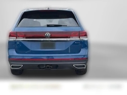 Volkswagen Atlas 2.0T SE w/Technology 4MOTION 2026