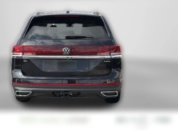 Volkswagen Atlas 2.0T SE w/Technology 4MOTION 2026