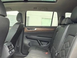 Volkswagen Atlas 2.0T SE w/Technology 4MOTION 2026