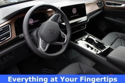 Volkswagen Atlas 2.0T SE w/Technology 4MOTION 2026