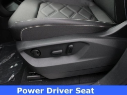 Volkswagen Atlas 2.0T SE w/Technology 4MOTION 2026