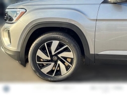 Volkswagen Atlas 2.0T SE w/Technology 4MOTION 2026