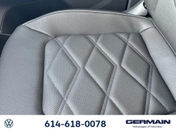 Volkswagen Atlas 2.0T SE w/Technology 4MOTION 2026