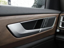 Volkswagen Atlas 2.0T SE w/Technology 4MOTION 2026