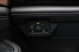 Volkswagen Atlas 2.0T SE w/Technology 4MOTION 2026