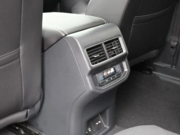 Volkswagen Atlas 2.0T SE w/Technology 4MOTION 2026