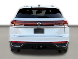 Volkswagen Atlas Cross Sport 2.0T SE w/Technology FWD 2026