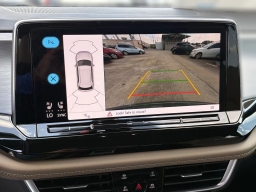 Volkswagen Atlas Cross Sport 2.0T SE w/Technology FWD 2026