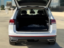 Volkswagen Atlas 2.0T SE w/Technology FWD 2026