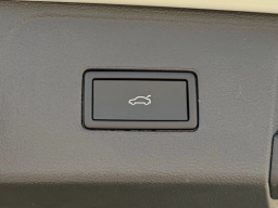 Volkswagen Atlas 2.0T SE w/Technology FWD 2026