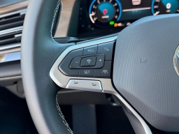 Volkswagen Atlas 2.0T SE w/Technology FWD 2026