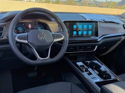 Volkswagen Atlas 2.0T SE w/Technology FWD 2026