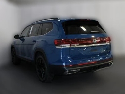 Volkswagen Atlas 2.0T SE w/Technology FWD 2026