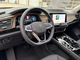 Volkswagen Atlas 2.0T SE w/Technology FWD 2026