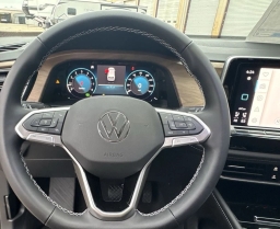 Volkswagen Atlas 2.0T SE w/Technology FWD 2026
