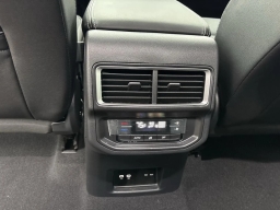 Volkswagen Atlas 2.0T SE w/Technology FWD 2026