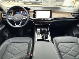 Volkswagen Atlas 2.0T SE w/Technology FWD 2026