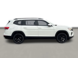 Volkswagen Atlas 2.0T SE w/Technology FWD 2025