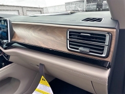 Volkswagen Atlas 2.0T SE w/Technology FWD 2025