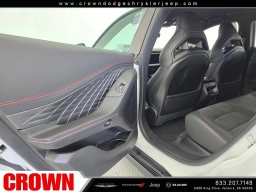 Dodge Charger Daytona Scat Pack 4-Door AWD 2026