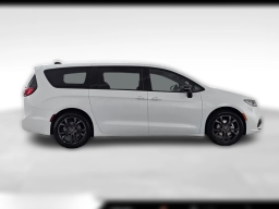 Chrysler Pacifica Select FWD 2026