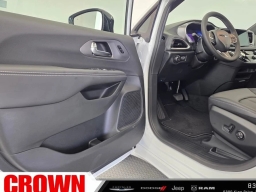 Chrysler Pacifica Select FWD 2026