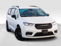 Chrysler Pacifica Select FWD 2026