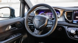 Chrysler Pacifica Select FWD 2026