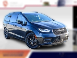Chrysler Pacifica Select FWD 2026