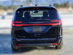 Chrysler Pacifica Select FWD 2026
