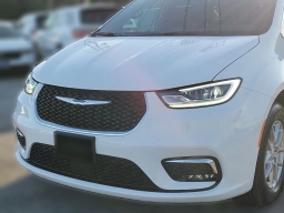 Chrysler Pacifica Select FWD 2026